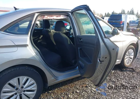 2019 Volkswagen Jetta 1.4T R-Line/1.4T S/1.4T Se from USA, damaged, VIN 3VWC57BU7KM209806